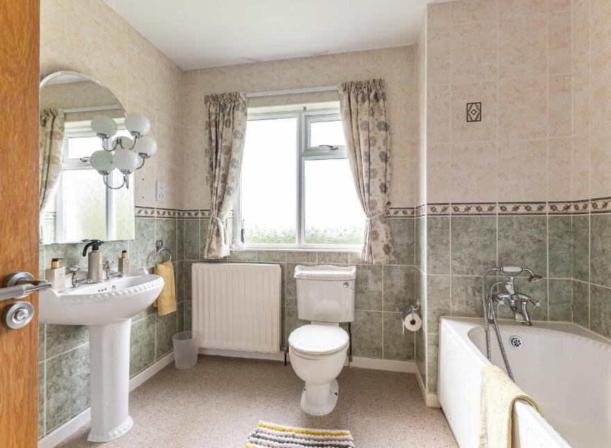24 Crossgar Road East, Crossgar, Downpatrick, BT30 9ER