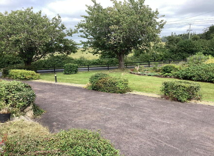 24 Crossgar Road East, Crossgar, Downpatrick, BT30 9ER