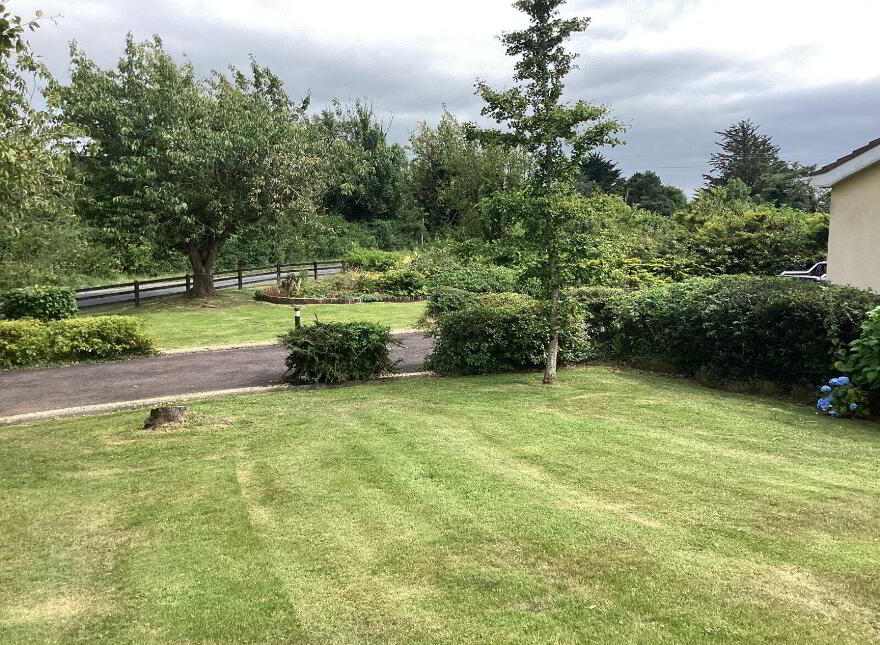 24 Crossgar Road East, Crossgar, Downpatrick, BT30 9ER