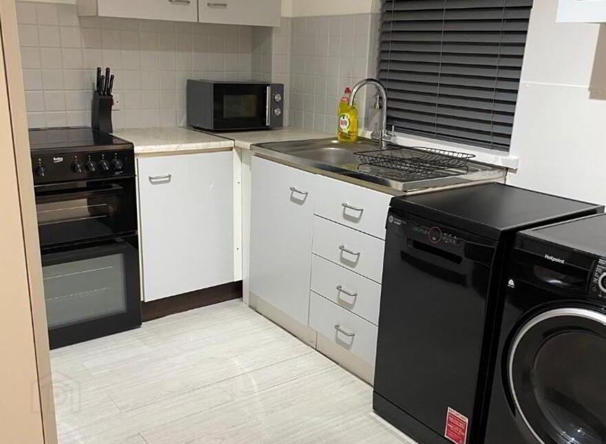 57 Donegall Road, Belfast, BT12 5JL