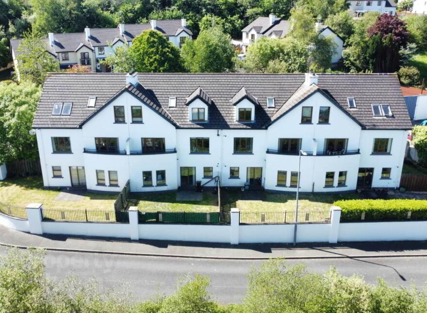 Townhouse, Rann Mor Court, Letterkenny, F92FY68 photo