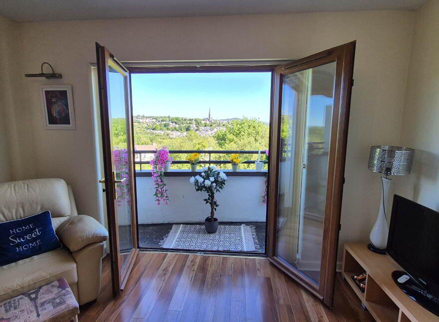 Townhouse, Rann Mor Court, Letterkenny, F92FY68