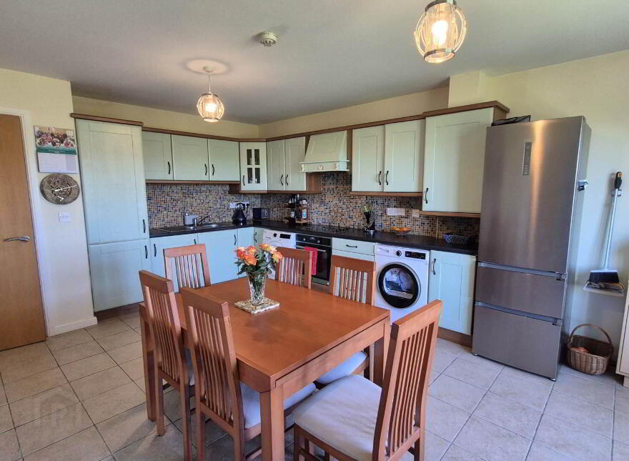 Townhouse, Rann Mor Court, Letterkenny, F92FY68