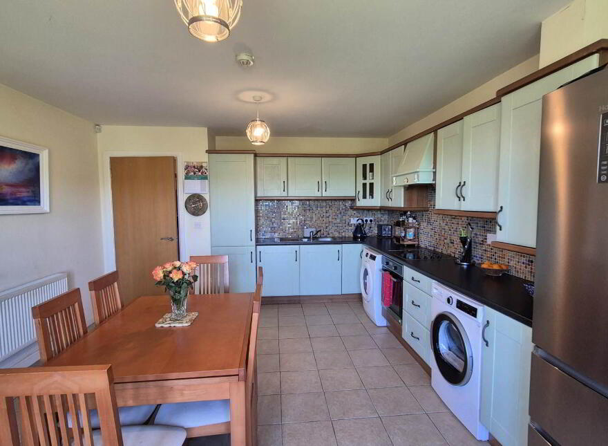 Townhouse, Rann Mor Court, Letterkenny, F92FY68