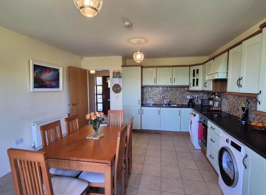Townhouse, Rann Mor Court, Letterkenny, F92FY68