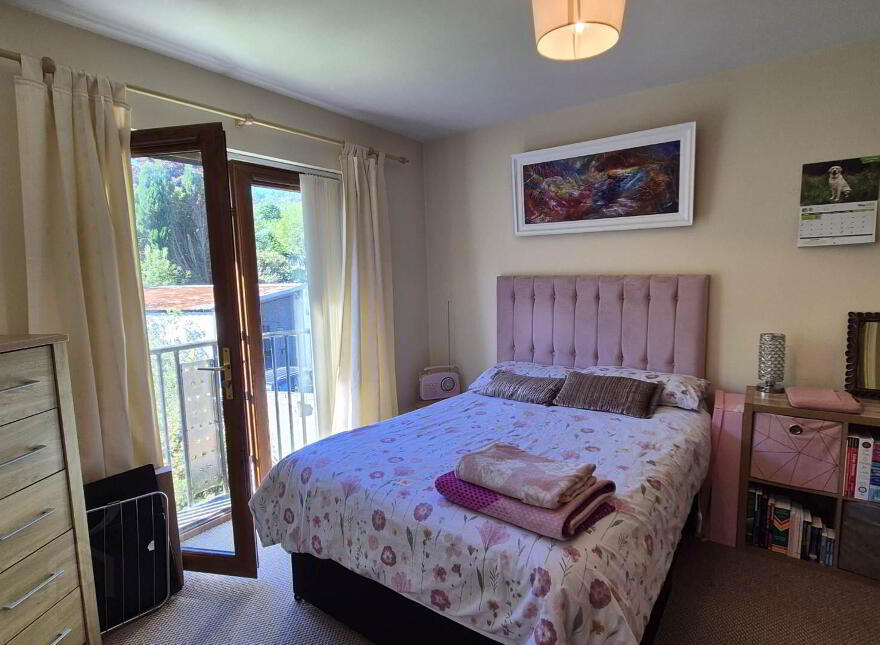 Townhouse, Rann Mor Court, Letterkenny, F92FY68