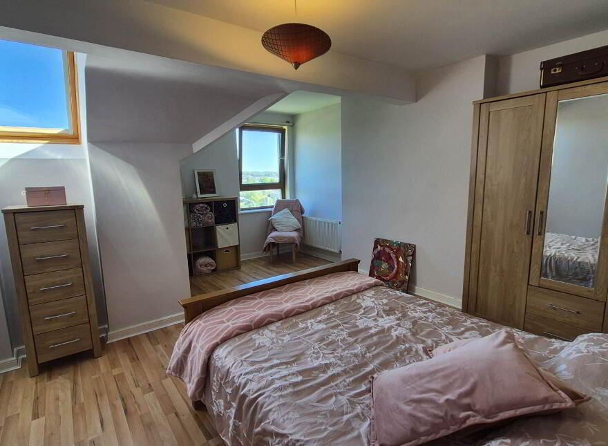Townhouse, Rann Mor Court, Letterkenny, F92FY68