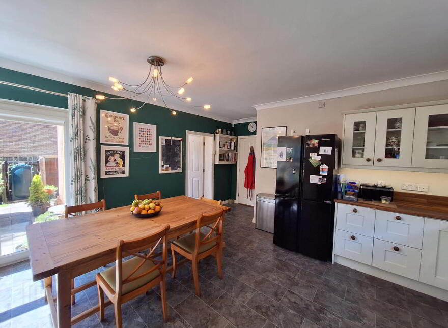 16 Knowehead Hill, Broughshane, Ballymena, BT43 7PD