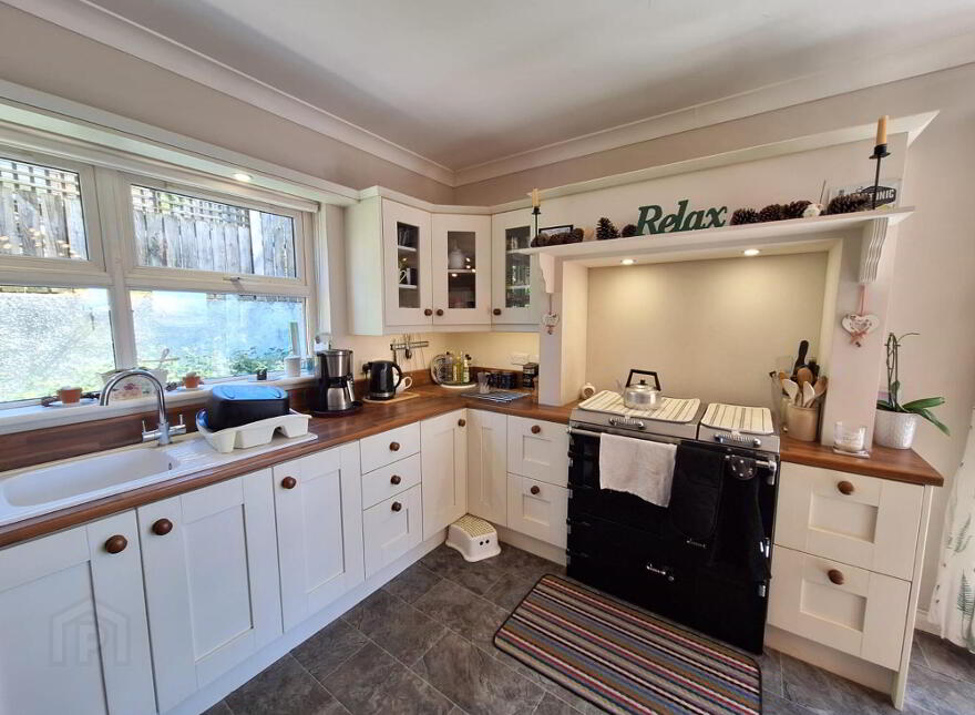 16 Knowehead Hill, Broughshane, Ballymena, BT43 7PD