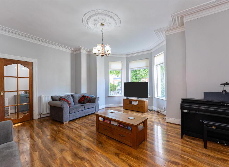 2 Martinez Avenue, Belfast, BT5 5LX
