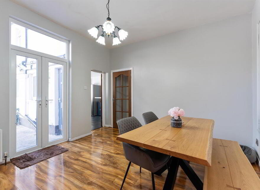 2 Martinez Avenue, Belfast, BT5 5LX