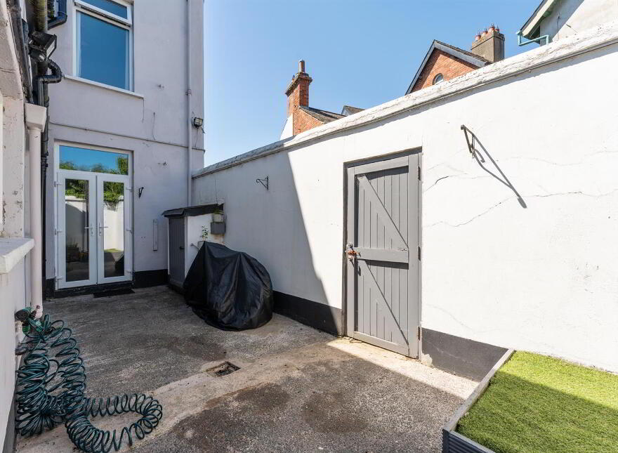 2 Martinez Avenue, Belfast, BT5 5LX