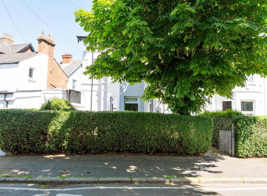 2 Martinez Avenue, Belfast, BT5 5LX