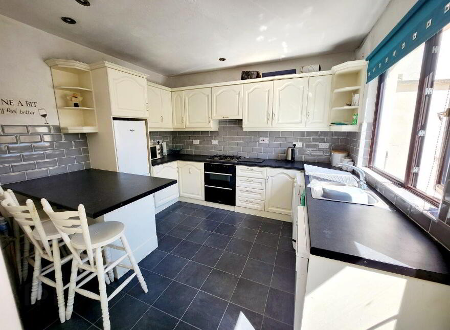32 Evelyn Gardens, Cavehill Road, North Belfast, BT15 5DA
