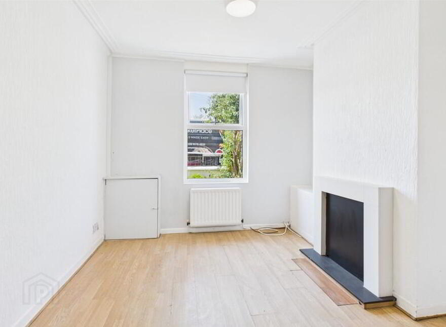 29 Castle Street, Bangor, BT20 4SX