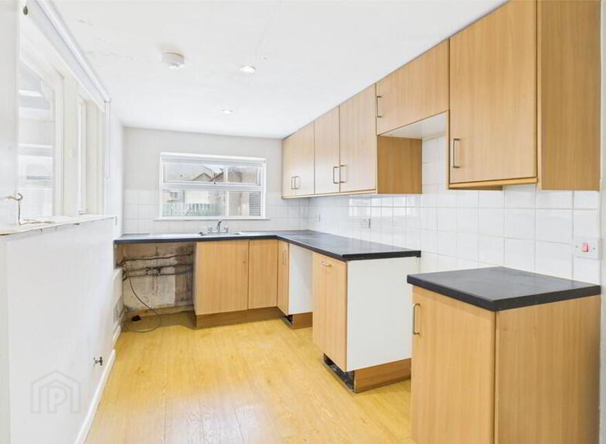 29 Castle Street, Bangor, BT20 4SX