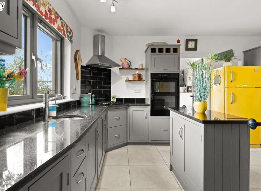 Sunville, Ballycotton, Midleton