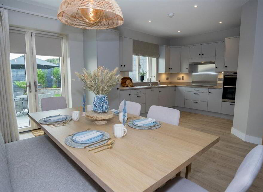 3 Bed Semi- Detached, Hearthfield, Mount Avenue, Dundalk