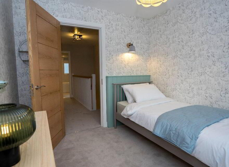 3 Bed Semi- Detached, Hearthfield, Mount Avenue, Dundalk