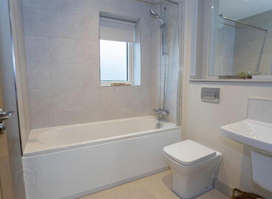 3 Bed Semi- Detached, Hearthfield, Mount Avenue, Dundalk
