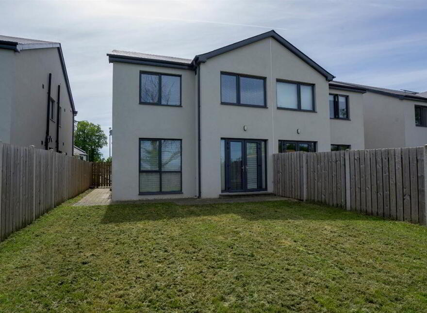8 The Towers, Point Road, Dundalk