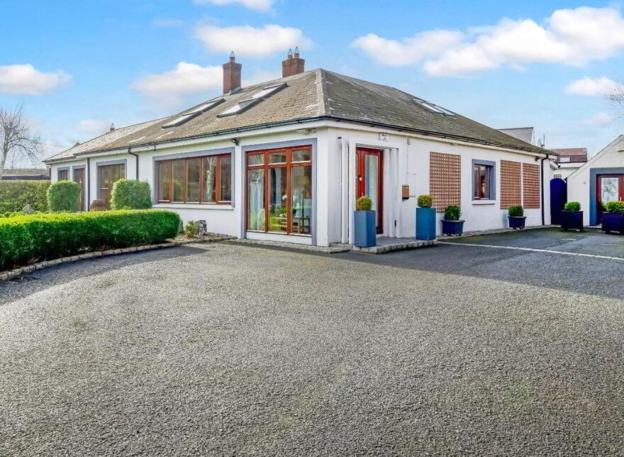Green Banks, Blackrock Road, Dundalk, A91Y6X4