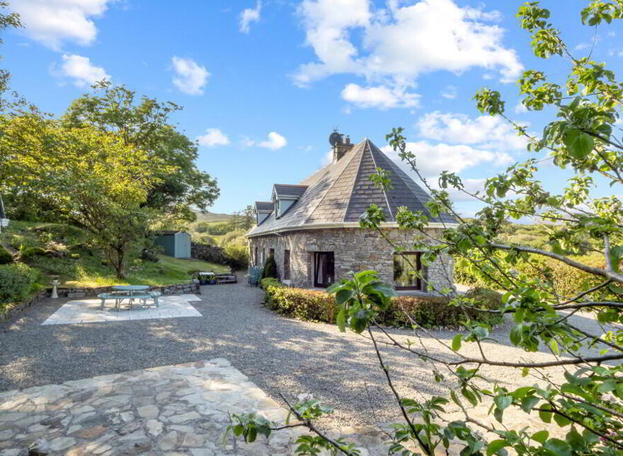 Grace's Cottage, Ross, Moyard, H91W2F8