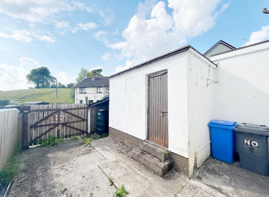 15 Church Street, Fintona, Omagh, BT78 2BR