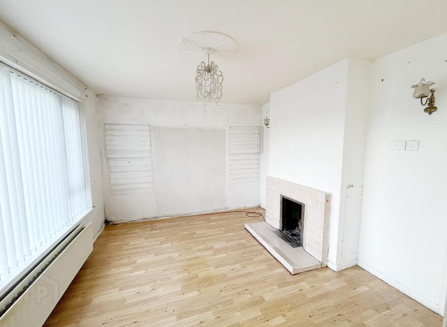 15 Church Street, Fintona, Omagh, BT78 2BR