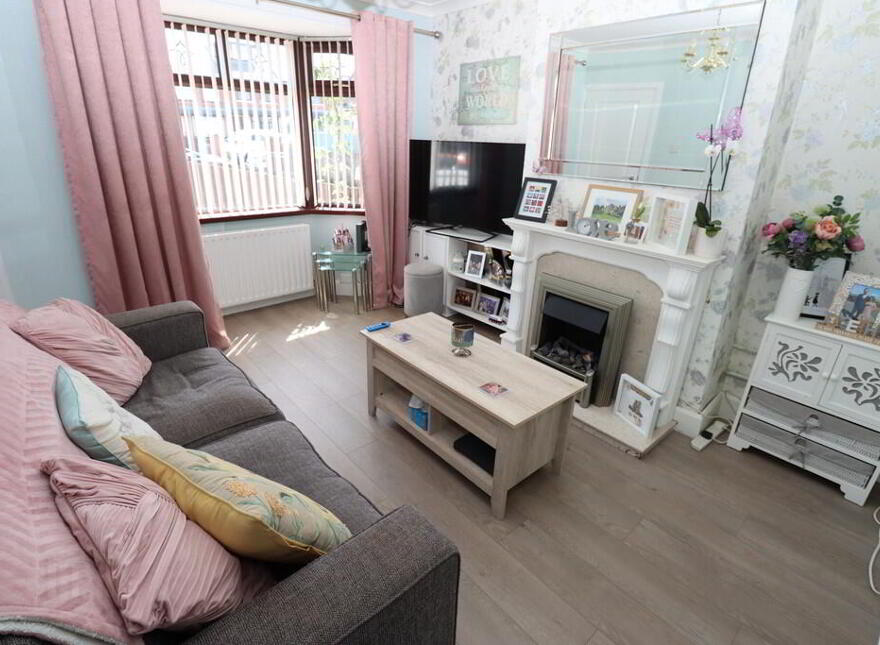 72 Ladbrook Drive, Belfast, BT14 7ND
