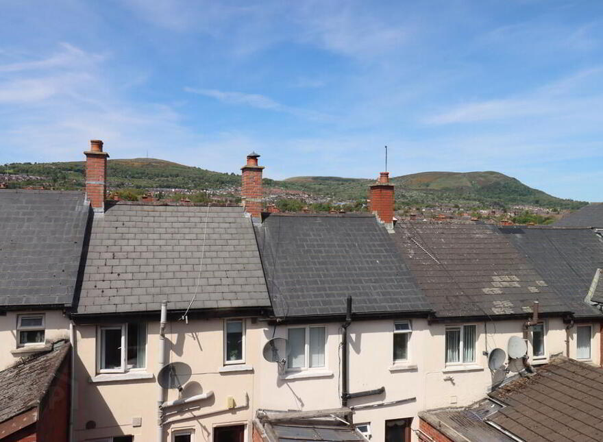 72 Ladbrook Drive, Belfast, BT14 7ND