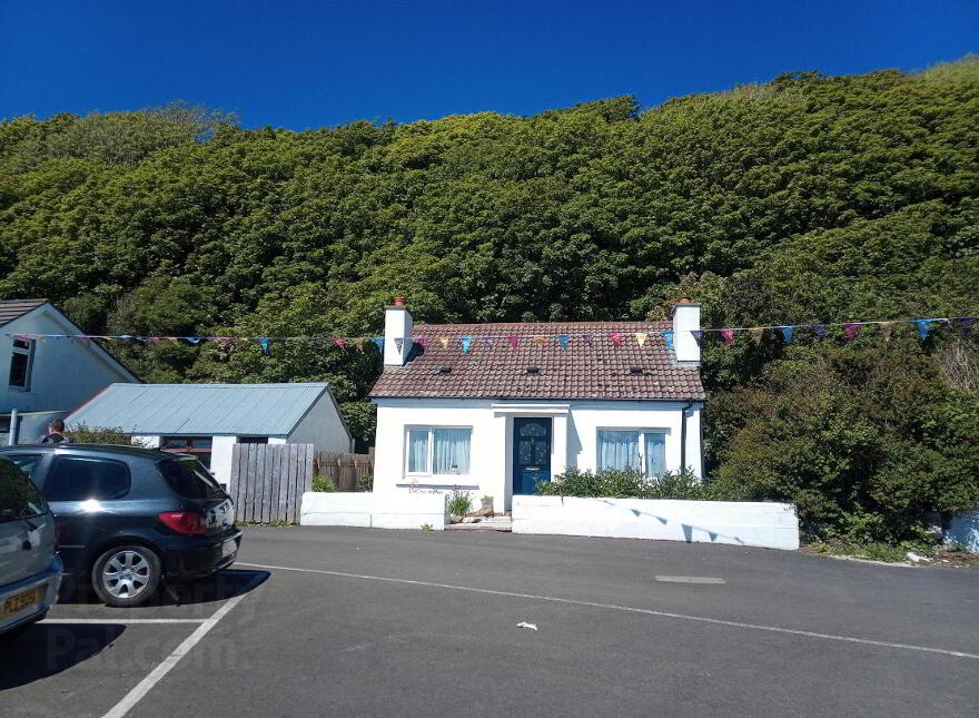 1d Church Quarter, Rathlin Island, Ballycastle, BT54 6RT photo