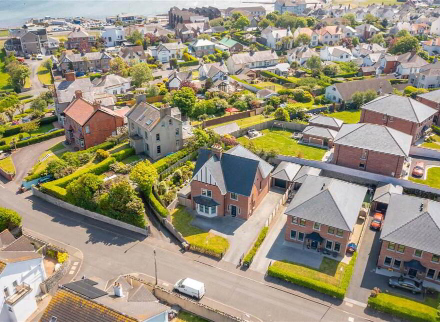 66 Clifton Road, Bangor, BT20 5HY