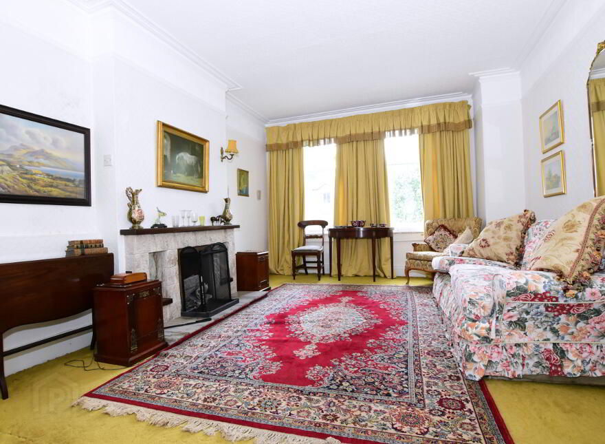 38 Antrim Road, Lisburn, BT28 3DN