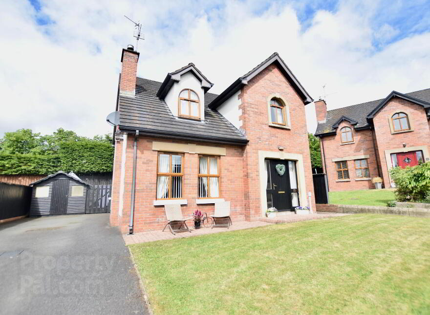 11 Ashwood Heights, Cookstown, BT80 9LN photo