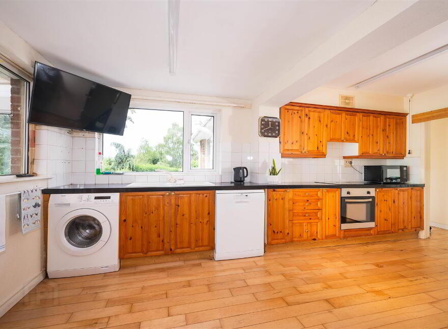 6 Gortin Drive, Belfast, BT5 7ES