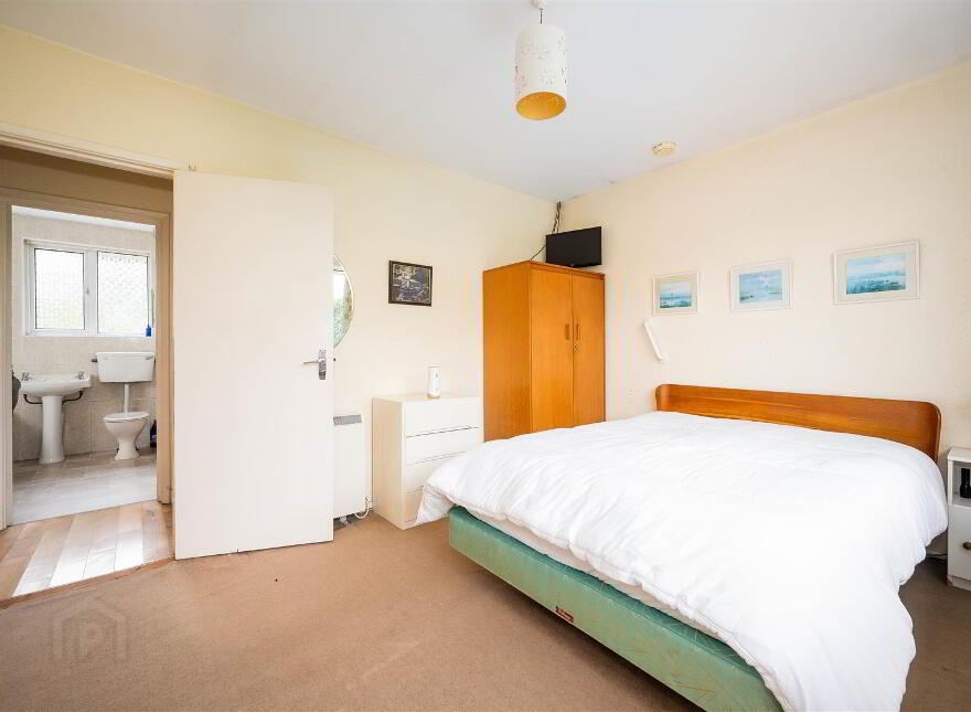 6 Gortin Drive, Belfast, BT5 7ES