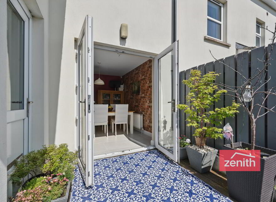 39 Loughshore Courtyard, Newtownabbey, BT37 0ZS