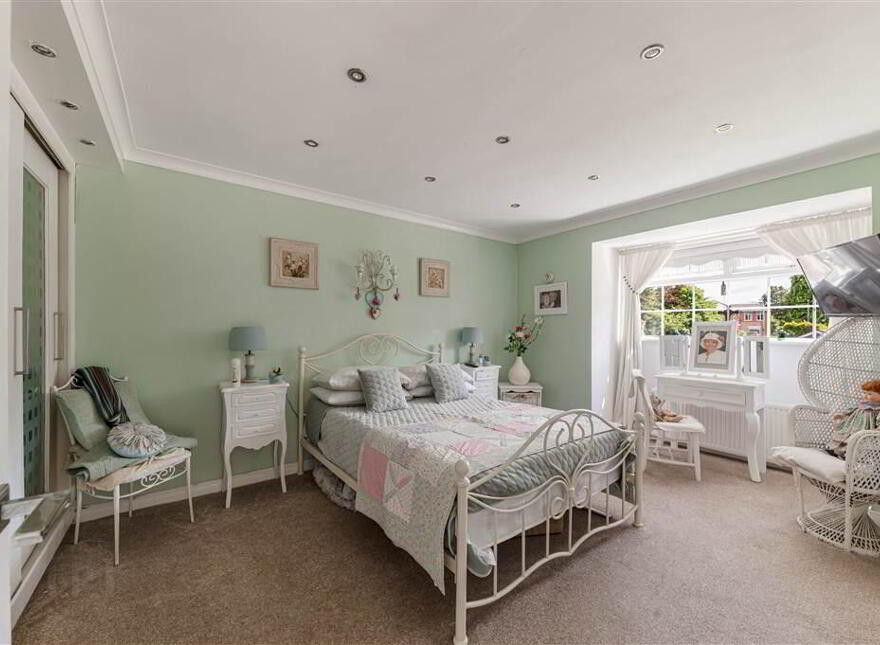 1 Cotlands Green, Upper Dunmurry Lane, Dunmurry, Belfast, BT17 0BF