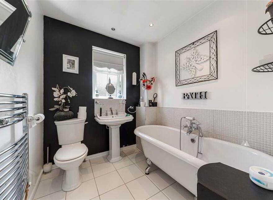1 Cotlands Green, Upper Dunmurry Lane, Dunmurry, Belfast, BT17 0BF