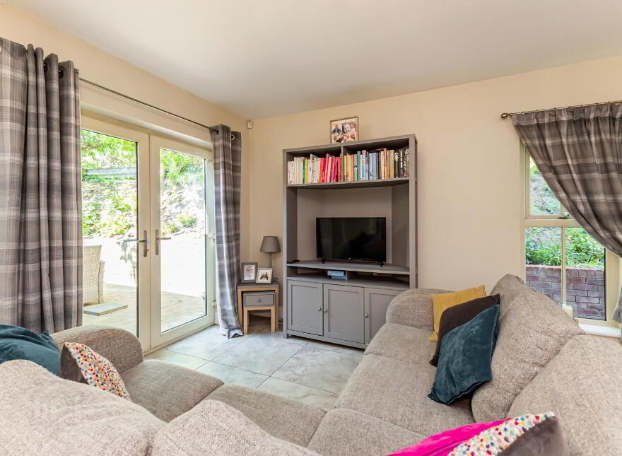 4 Quillyburn Hall, Dromore, BT25 1FY