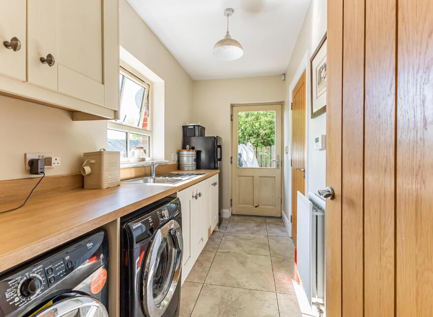 4 Quillyburn Hall, Dromore, BT25 1FY
