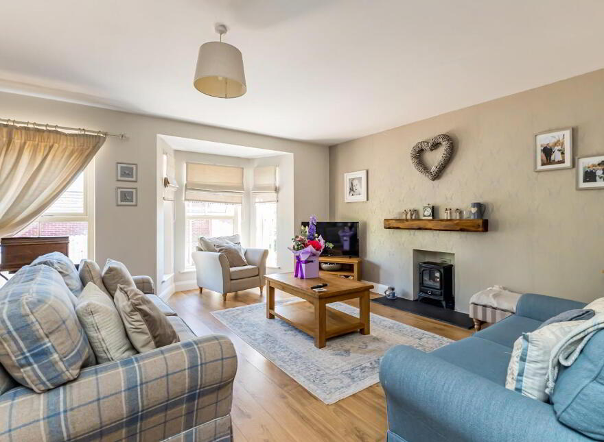 4 Quillyburn Hall, Dromore, BT25 1FY