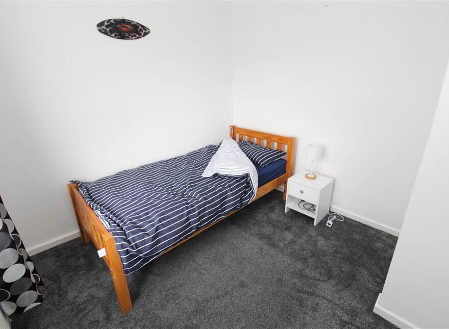 90 West Circular Road, Belfast, BT13 3QH