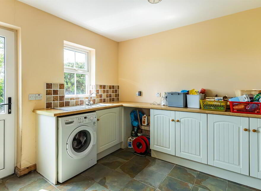134a Warren Road, Donaghadee, BT21 0PQ
