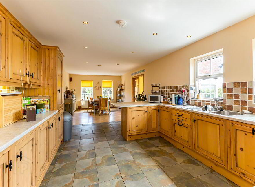 134a Warren Road, Donaghadee, BT21 0PQ