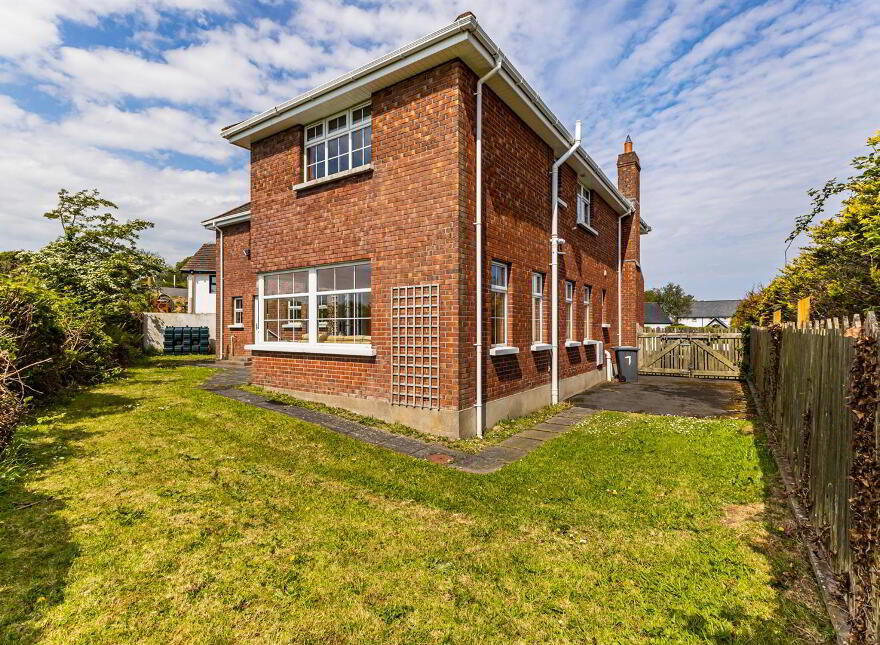 134a Warren Road, Donaghadee, BT21 0PQ