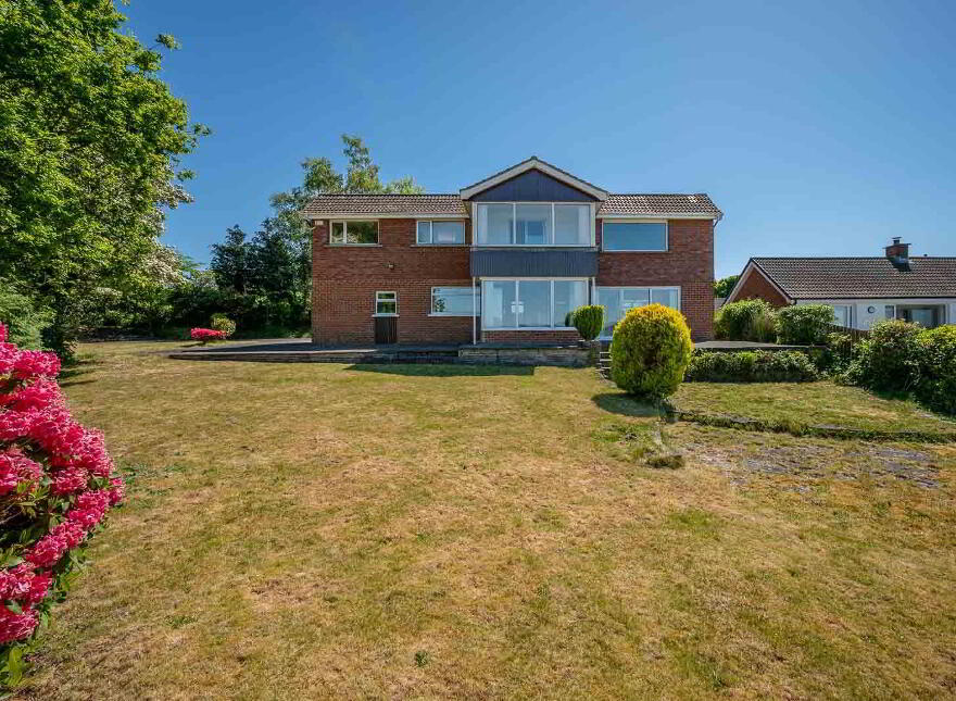 14 Rathmoyle Park, Holywood, BT18 0DT