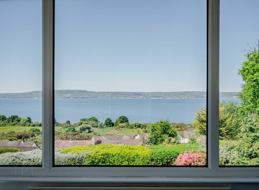 14 Rathmoyle Park, Holywood, BT18 0DT