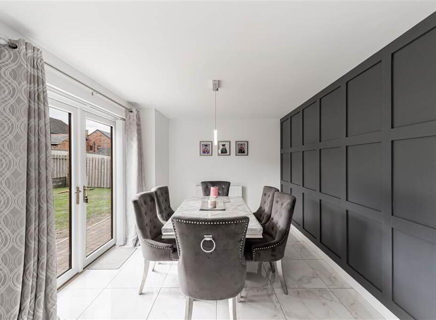 12b Glen Road, Glenavy, BT29 4LT